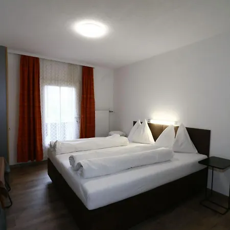 In Near Spieljochbahn Фюген